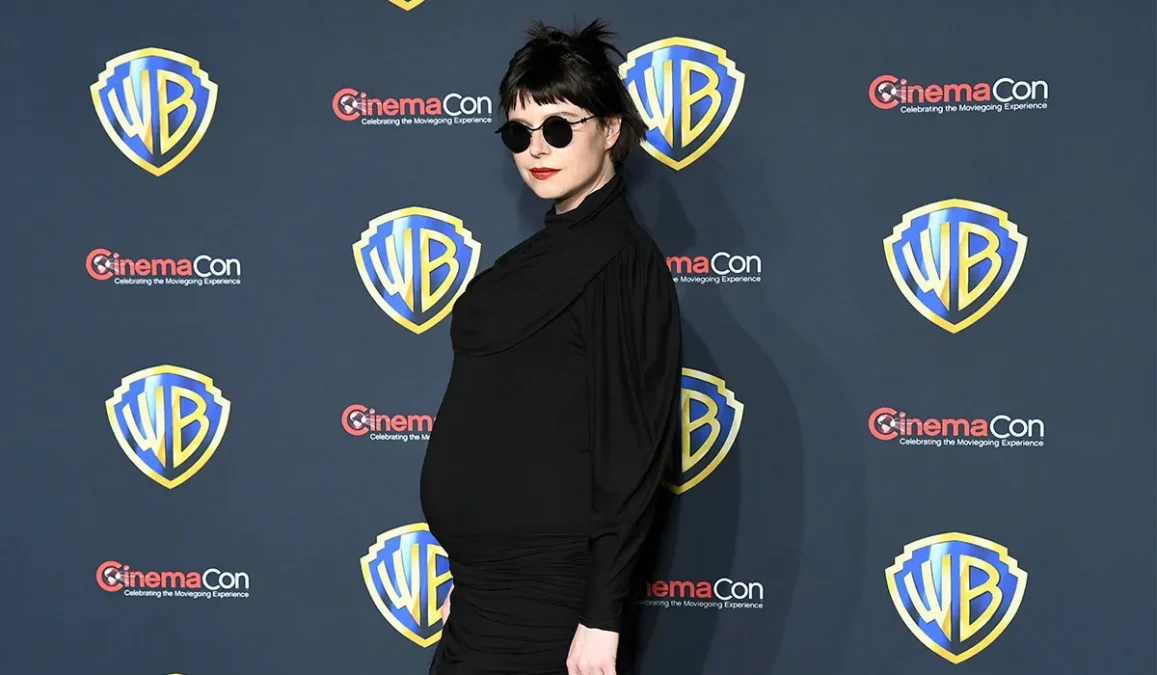 Jessie Buckley Husband