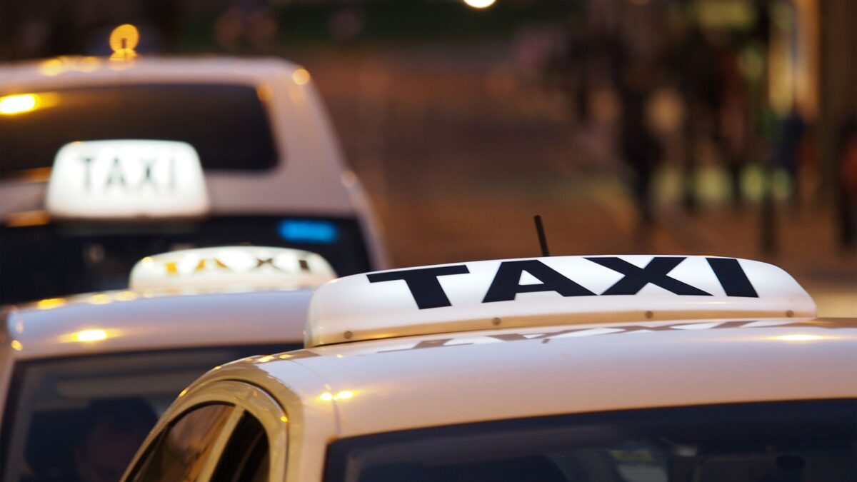 UK taxi politics and regulations